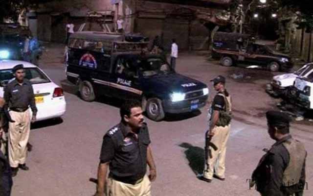 کراچی: پولیس مقابلہ، 4 زخمیوں سمیت 5 ملزمان گرفتار