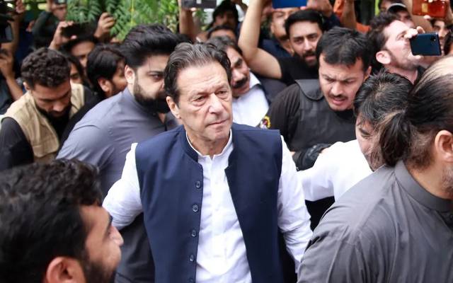 لاہور ہائیکورٹ نے عمران خان کی حفاظتی ضمانت کیس کی سماعت کچھ دیر کے لئے ملتوی کر دی