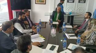  وزیر بلدیات ابراہیم حسن مراد کی نجم سیٹھی سے ملاقات