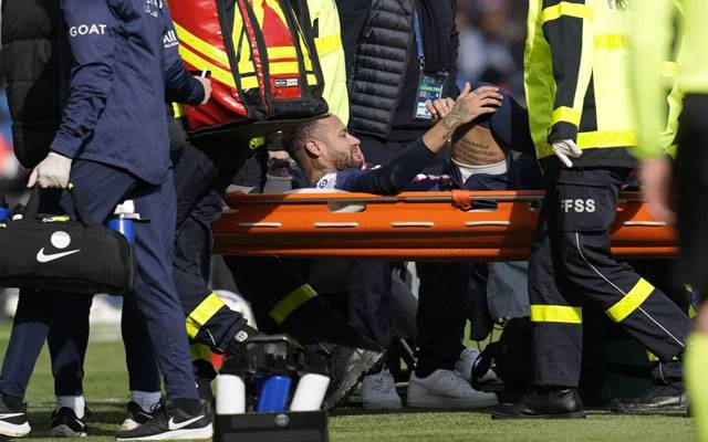 فرنچ فٹبال لیگ: نیمار جونیئر زخمی، میدان سے باہر لے جایا گیا