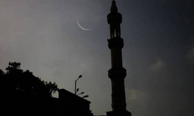 شعبان المعظم کا چاند نظر اگیا