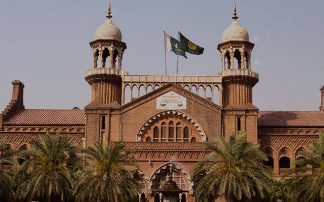 لاہور ہائیکورٹ کے جسٹس عاصم نے توشہ خانہ کی تفصیلات کے لیے درخواست پر عبوری تحریری حکم جاری کر دیا