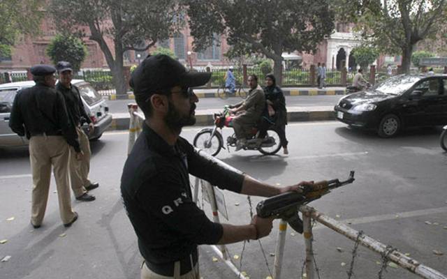 لاہور: مختلف علاقوں میں لاکھوں کے ڈاکے، کاہنہ میں تاجروں کا احتجاج
