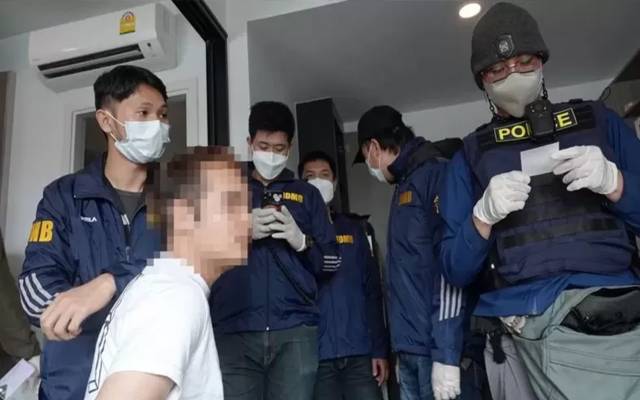 تھائی لینڈ، پولیس کو چکمہ دینے کیلئے سرجریاں کروانے والا منشیات فروش پکڑا گیا