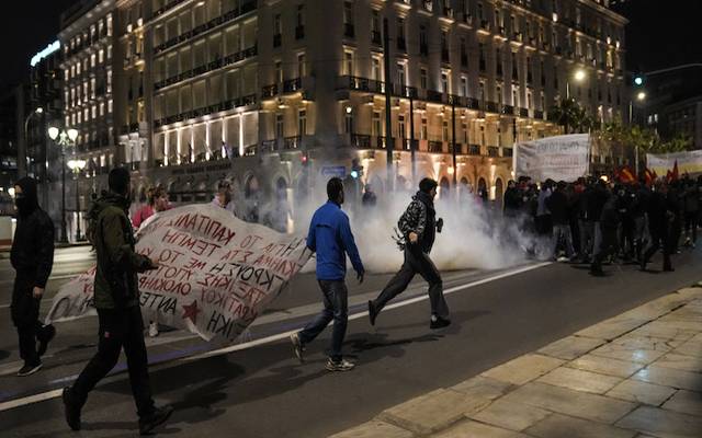 یونان میں ٹرین حادثہ، 57 ہلاکتوں کیخلاف بڑے پیمانے پر مظاہرے