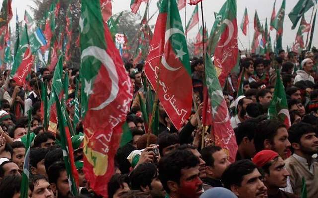 تحریک انصاف کا بدھ کو لاہور میں ریلی نکالنے کا اعلان 