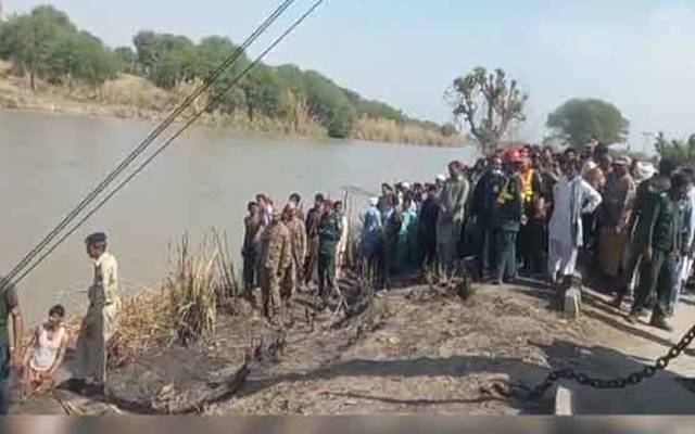 ڈیرہ غازی خان: زائرین کی ٹرالی نہر میں گر گئی، ریسکیو آپریشن جاری