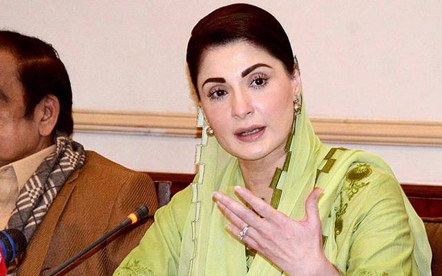 مسلم لیگ (ن) کی رہنما مریم نواز نے اپنے والد نواز شریف کو قید کے دوران زہر دیے جانے کا دعویٰ کر دیا