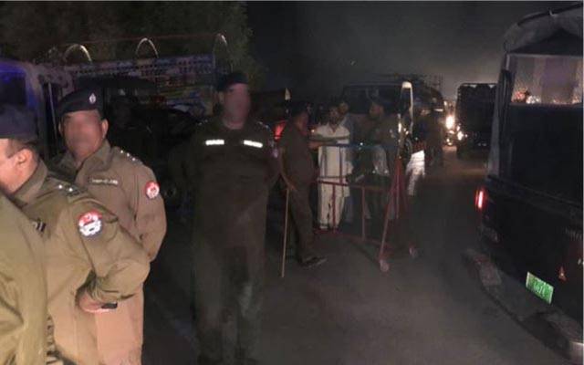 لاہور: مبینہ پولیس مقابلے میں ڈاکو ساتھیوں کی فائرنگ سے ہلاک
