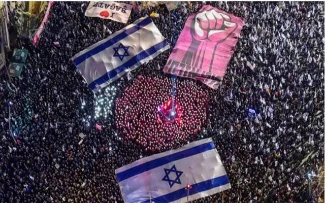 عدالتی اصلاحات کیخلاف اسرائیلی تاریخ کا سب سے بڑا احتجاج