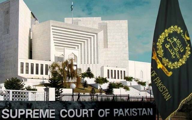 سپریم کورٹ نے کمسن لڑکی سے شادی کے ملزم سید ظفر علی شاہ کی ضمانت خارج کر دی۔ عدالت نے ٹرائل کورٹ کو ملزم کی ساڑھے 14 سالہ لڑکی سے شادی کے معاملے کا جلد فیصلہ کرنے کی ہدایت کر دی