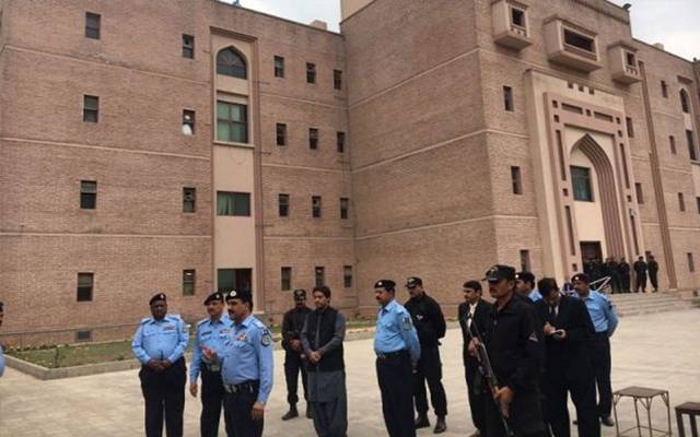 عمران خان کی توشہ خانہ کیس میں جوڈیشل کمپلیکس پیشی، اسلام آباد میں دفعہ 144 نافذ