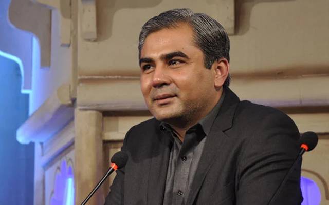 وزیراعلیٰ پنجاب محسن نقوی نے وحدت روڈ پر قائم مفت آٹا سیل پوائنٹ کا اچانک دورہ کیا۔ خواتین نے وزیر اعلیٰ کو مفت آٹے کے حصول میں مشکلات سے آگاہ کیا