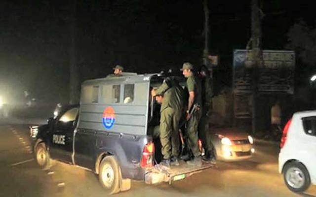 فیصل آباد: پولیس مقابلے میں 2 ڈاکو ہلاک