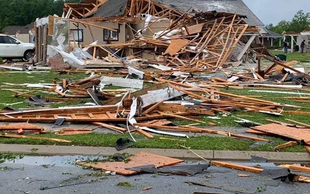 امریکی ریاست مسی سپی میں تباہ کن بگولے اور طوفان، 26 ہلاکتیں