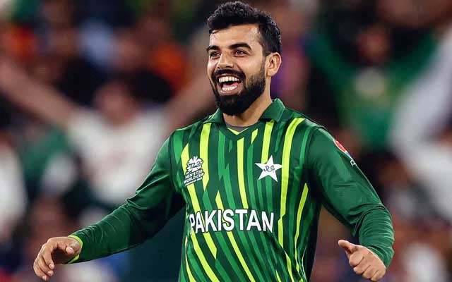 شاداب خان نے ٹی 20 سیریز میں شکست کے باوجود اہم اعزاز اپنے نام کر لیا