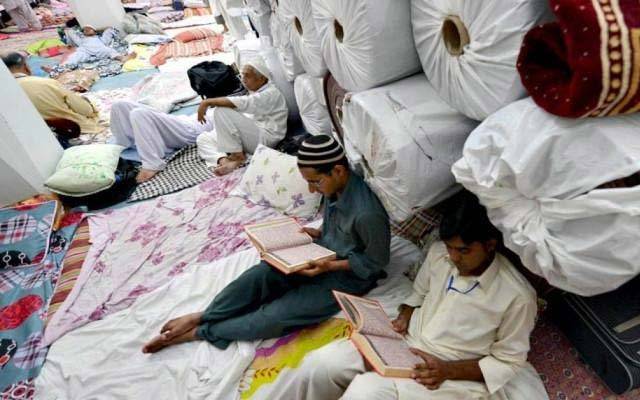 آخری عشرہ، ملک بھر میں لاکھوں مسلمان اعتکاف پر بیٹھ گئے