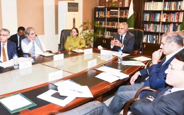 وزیر خزانہ اسحاق ڈار نے ڈپٹی ایم ڈی آئی ایم ایف کے ورچوئل اجلاس میں شرکت کی۔ اسحاق ڈار نے زوم کے ذریعے اسلام آباد سے آئی ایم ایف کے ساتھ اجلاس میں شرکت کی، جس میں ڈپٹی ایم ڈی آئی ایم ایف نے پاکستان کے ساتھ کام جاری رکھنے کی یقین دہانی کرائی