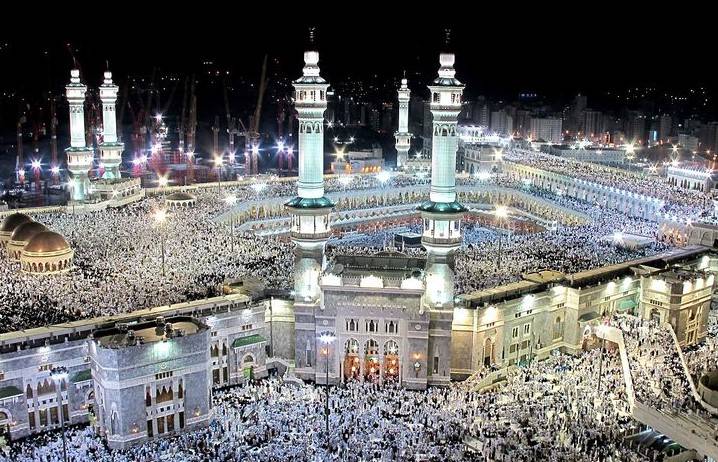 27 ویں شب،مسجد الحرام اور مسجد نبویؐ نمازیوں سے بھر گئیں