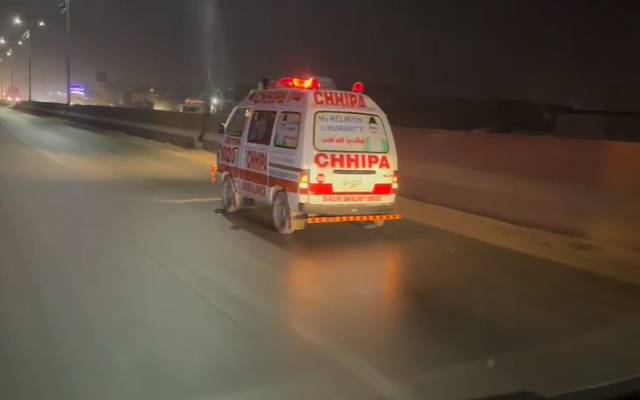 لاڑکانہ میں خطرناک ٹریفک حادثہ ،3 افراد جاں بحق 