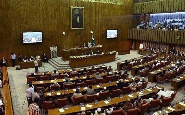 سپریم کورٹ کےفیصلوں پر نظر ثانی کا بل سینیٹ سے منظور