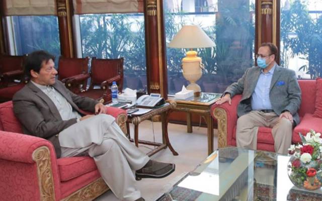 عمران خان کو پاک فوج کیخلاف بیانات سے گزیزکرنا چاہئے، سردارتنویرالیاس