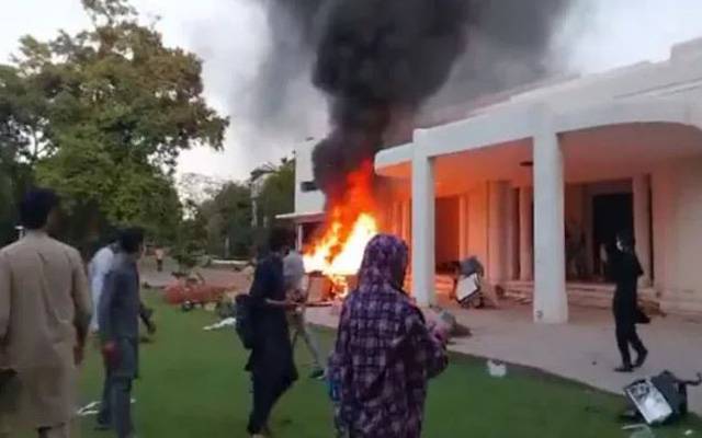 جناح ہاؤس حملہ: پولیس نے 33 شرپسند پی ٹی آئی کارکنان عدالت میں پیش کردیے