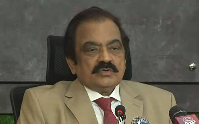وزیرِداخلہ رانا ثناءاللہ کی پریس کانفرنس پر پی ٹی آئی نے چیف جسٹس آف پاکستان سے فوری نوٹس کا مطالبہ کردیا۔ مرکزی سیکرٹری اطلاعات رؤف حسن نے چیف جسٹس آف پاکستان سے باضابطہ اپیل کردی۔ 