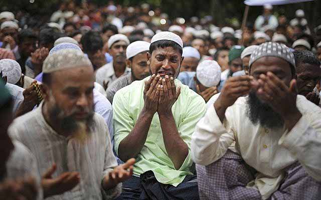 حکومت کا برما کے ہزاروں مسلمانوں کیلئے پاکستانی پاسپورٹ کی تجدید کرنے کا فیصلہ