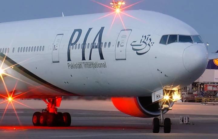 واجبات کی عدم ادائیگی،پی آئی اے کےطیارے کوالالمپور ایئر پورٹ پر روک لیا گیا