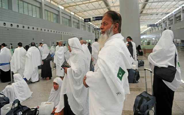 53 پروازوں کے ذریعے 31 ہزار 241 پاکستانی عازمینِ حج سعودی عرب پہنچ گئے