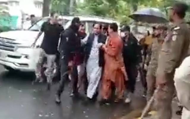 پرویزالٰہی اینٹی کرپشن پنجاب ہیڈکوارٹرز منتقل ، کل عدالت پیش کیا جائیگا