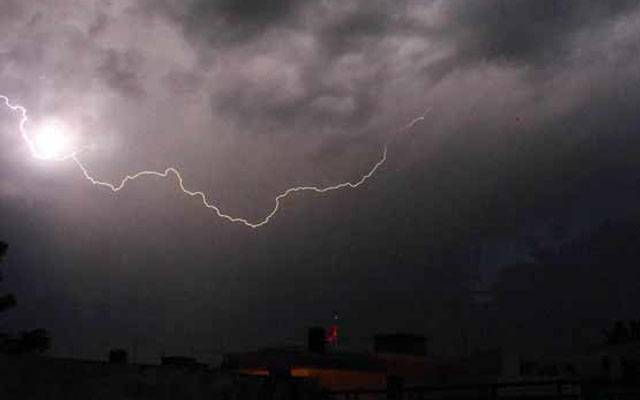 لاہور سمیت پنجاب کے مختلف علاقوں میں بارش کی پیش گوئی