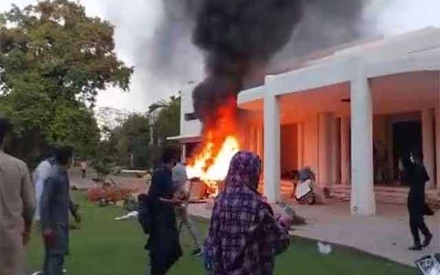 جناح ہاؤس حملہ: پولیس نے 7 خواتین کو انسدادِ دہشت گردی عدالت پیش کر دیا