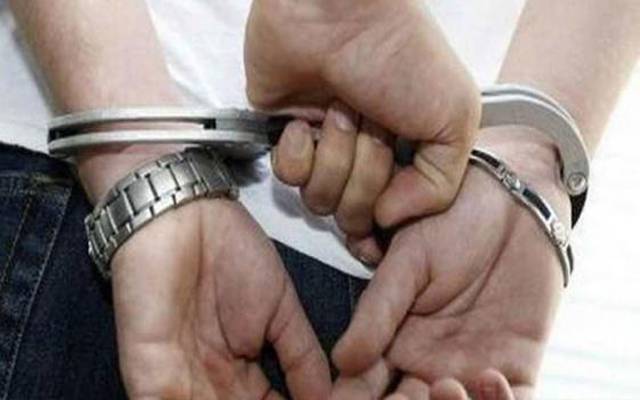 فیصل آباد: خاتون کی نازیبا تصاویر لیکر ہراساں کرنے والا ملزم گرفتار