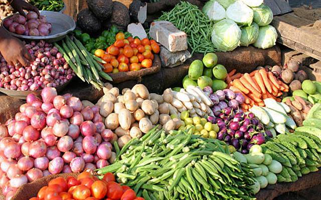  لاہور میں سبزی منڈیوں میں سبزیوں کی قیمتوں میں اتار چڑھاؤ جاری۔ سرکاری ریٹ لسٹ اور بازار میں سبزیوں کی قیمتوں میں فرق برقرار ہے۔ 