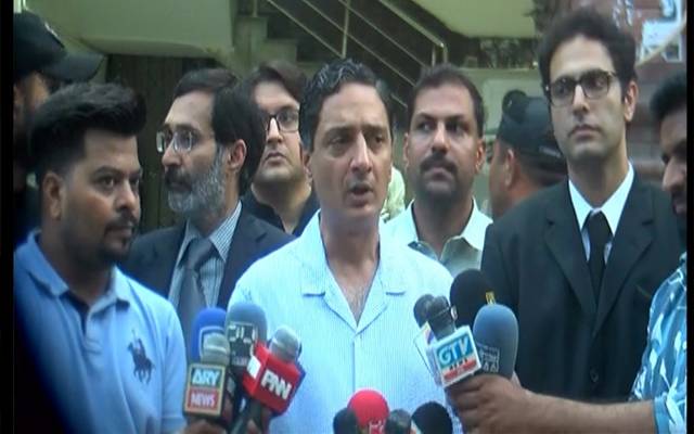 گوجرانوالہ عدالت کا فیصلہ غیرقانونی ،پرویز الٰہی اب سی ایم نہیں ،ڈی جی اینٹی کرپشن