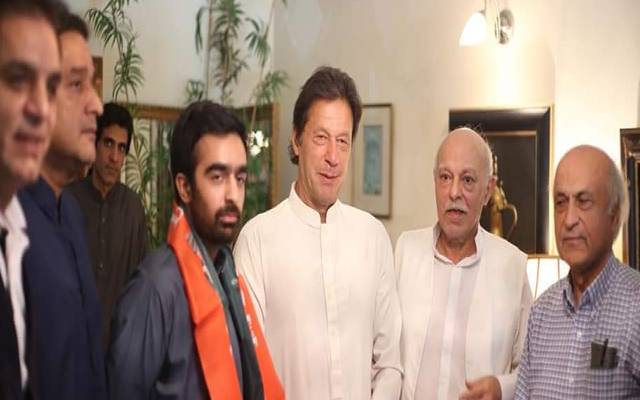 عمران خان کو اب تک کا بڑا دھچکا ، اہم کھلاڑی ساتھ چھوڑ گیا 