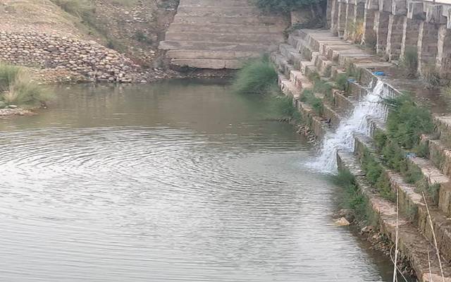 راولپنڈی : تین بچوں سمیت خاتون نالے میں ڈوب کر جاں بحق