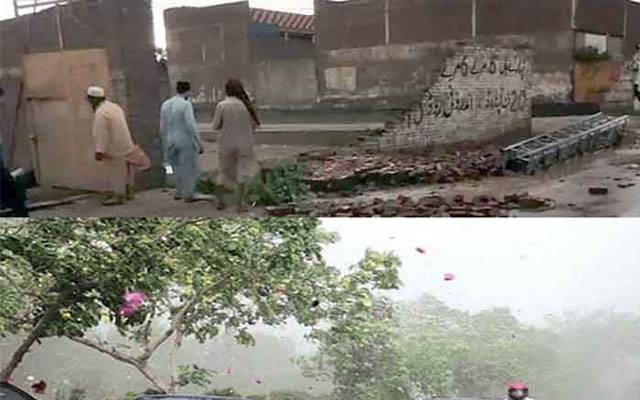 پشاور: تیز آندھی اور طوفانی بارشوں سے 6 افراد جاں بحق ،71 افراد زخمی 