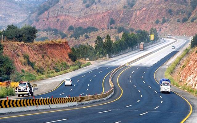 موٹر وے پر سفرکرنے والوں کیلئے اہم خبر
