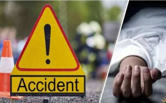 راولپنڈی میں پشاور روڈ، رومی پارک کے قریب روڈ ٹریفک حادثہ پیش آیا ہے۔  حادثے میں پانچ افراد زخمی ہوئے جبکہ دو کی حالت تشویشناک ہے۔