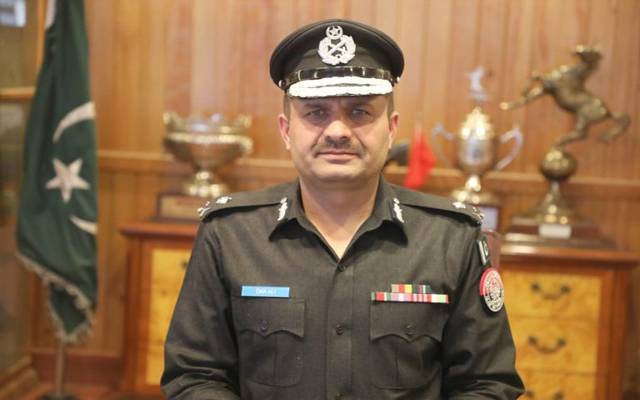 آئی جی گلگت بلتستان پولیس دار علی خٹک کو عہدے سے ہٹا دیا گیا