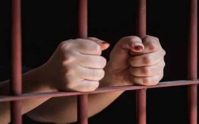 10 کلو 400 گرام چرس برآمدگی کے مقدمے میں ملزمہ کو عمر قید سنادی گئی