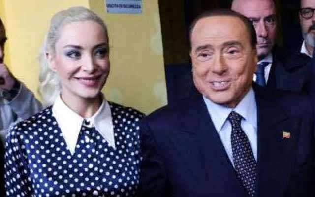 L’ancien Premier ministre italien a laissé 100 millions d’euros à sa petite amie