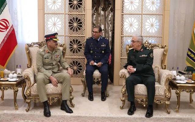 پاکستانی اور ایرانی فوجی سربراہان کی ملاقات، دفاعی تعاون کے فروغ پر اتفاق