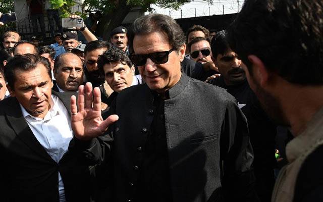 190 ملین پاؤنڈ اور توشہ خانہ کیس، عمران خان کی عبوری ضمانت میں 26 جولائی تک توسیع