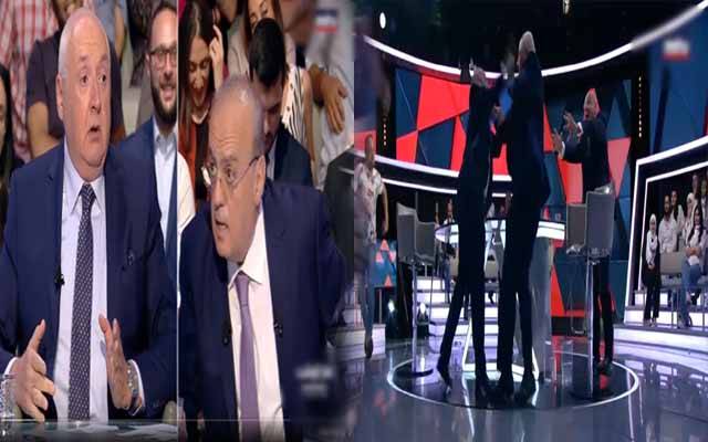 سابق وزیر اور سینئر صحافی لائیو شو کے دوران دست و گریباں ہو گئے