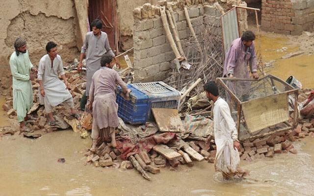 بہاولنگر: دریائے ستلج میں سیلاب نے تباہی مچادی ، درجنوں گھر ملیامیٹ، سیکڑوں ایکڑ اراضی پر کھڑی فصلیں ز یر آب،زمینی کٹاؤبھی جاری کارپٹ روڈز بھی پانی میں بہہ گئے