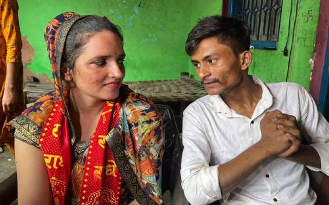 سرحد عبور کرنے والی سیما حیدر کو بھارتی پروڈیوسر نے فلم کی پیشکش کر دی